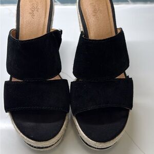 Crown Vintage Black Platform Espadrille Sandals